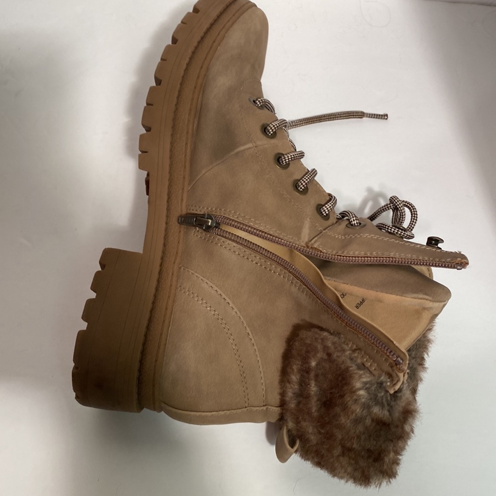 Universal Thread Womens Boots - Picture 12 of 14